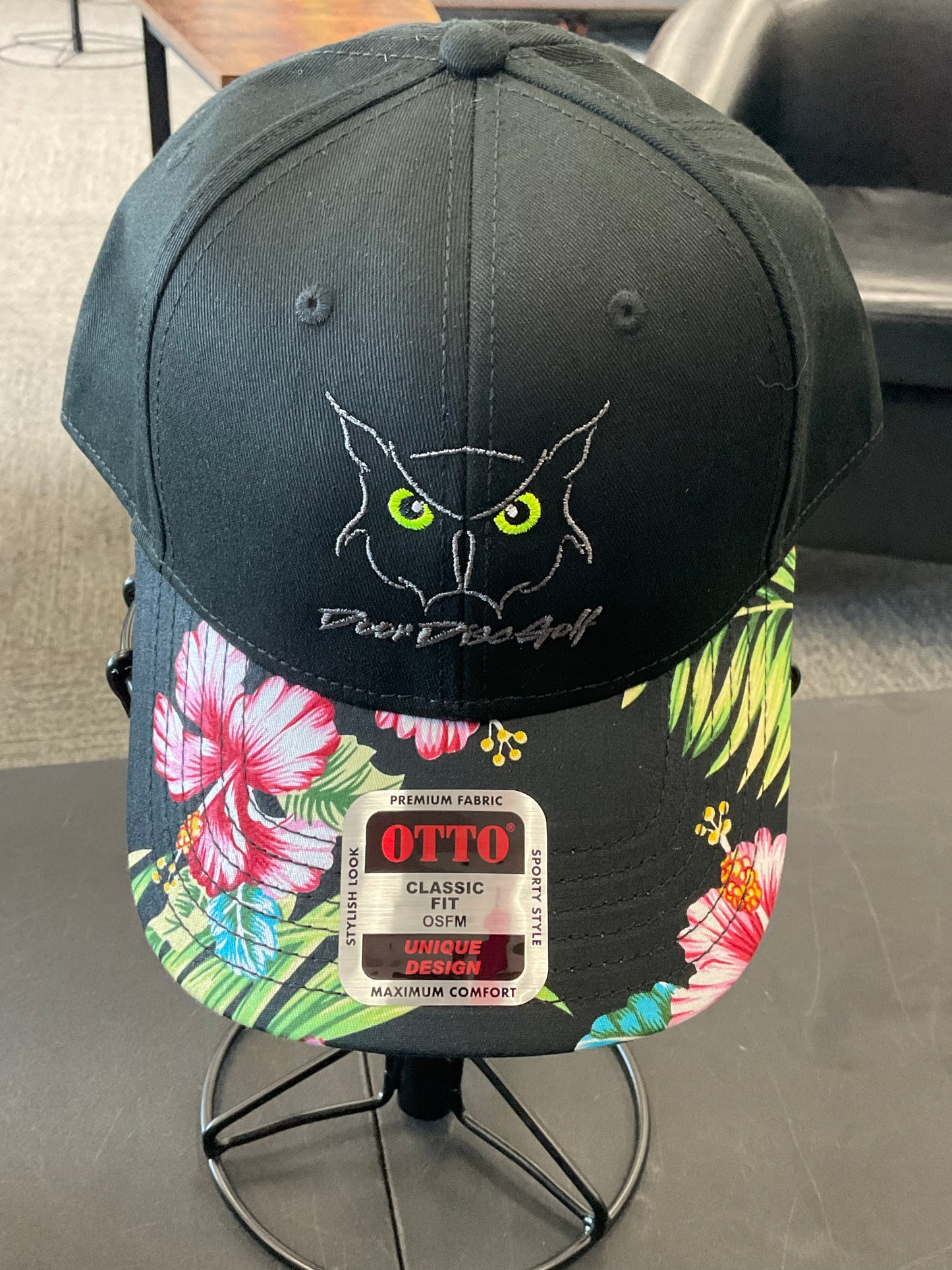 Door Disc Floral Hats